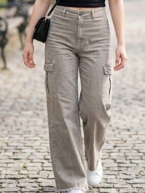 Zara High Waisted Cargo Pants Women Size US 2 EUR 34 Raw Hem Taupe Gray Flawless